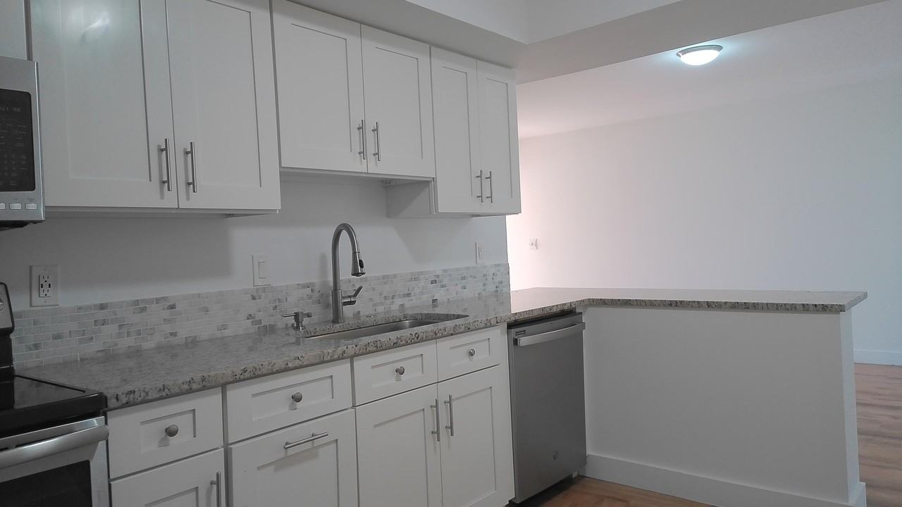 3180 Leewood Ter #L108 - Photo 5 of 23