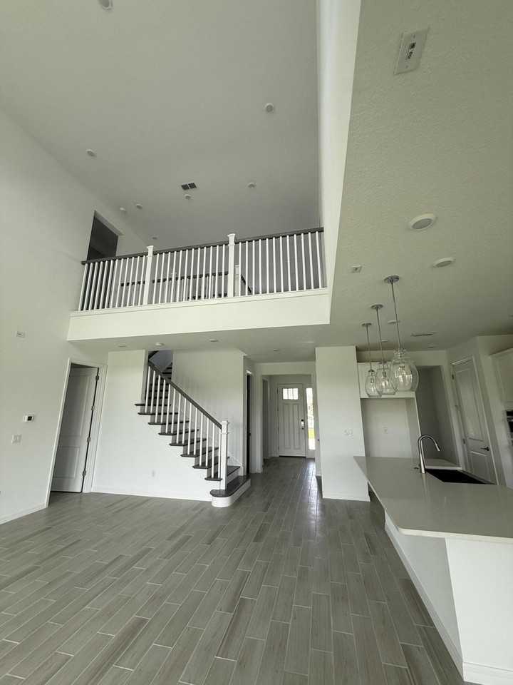 11629 Sw Macelli Way - Photo 3 of 27