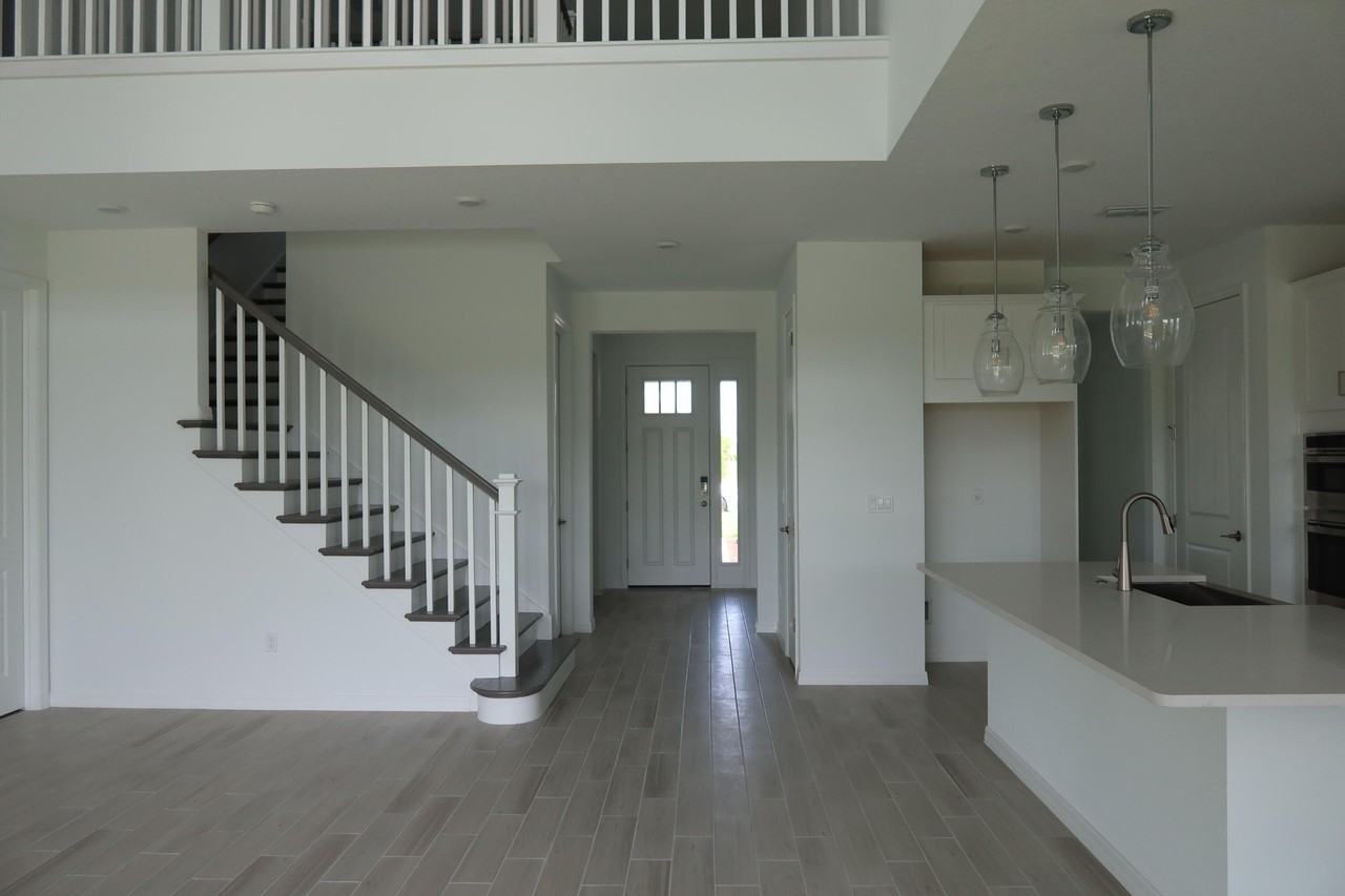 11629 Sw Macelli Way - Photo 4 of 27