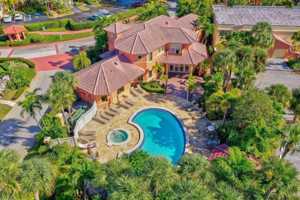 featured image of 300 Uno Lago Dr #303