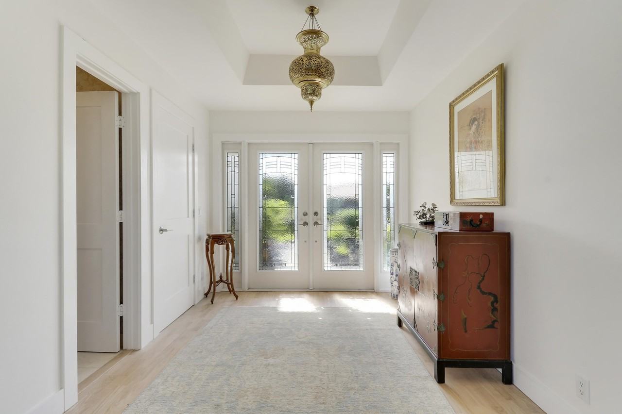 13760 Sand Crane Dr - Photo 3 of 50