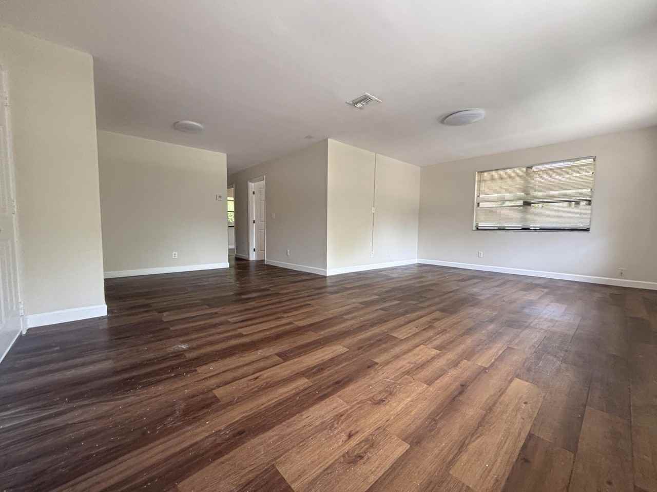 4165 Nw 114th Ter #4165 - Photo 5 of 19