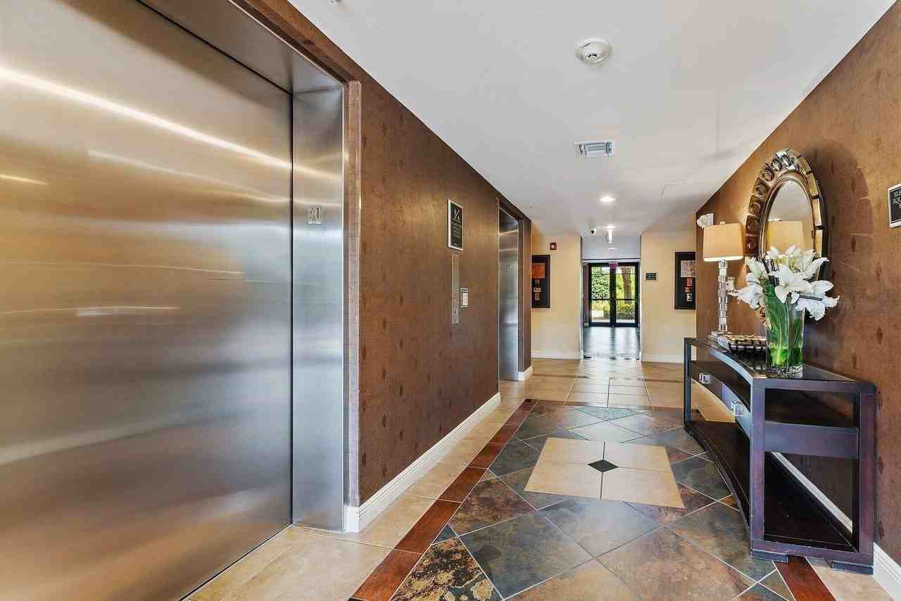 4905 Midtown Ln #2104 - Photo 5 of 20
