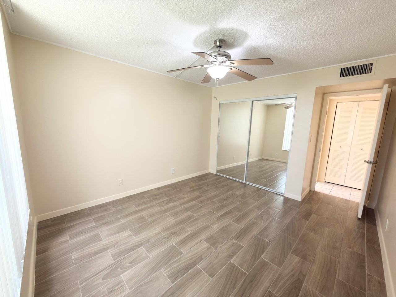 7650 W Mcnab Rd #210 - Photo 4 of 13