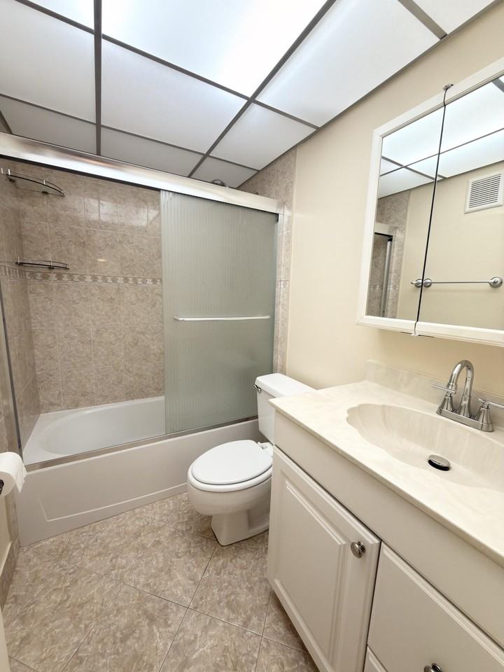 7650 W Mcnab Rd #210 - Photo 5 of 13