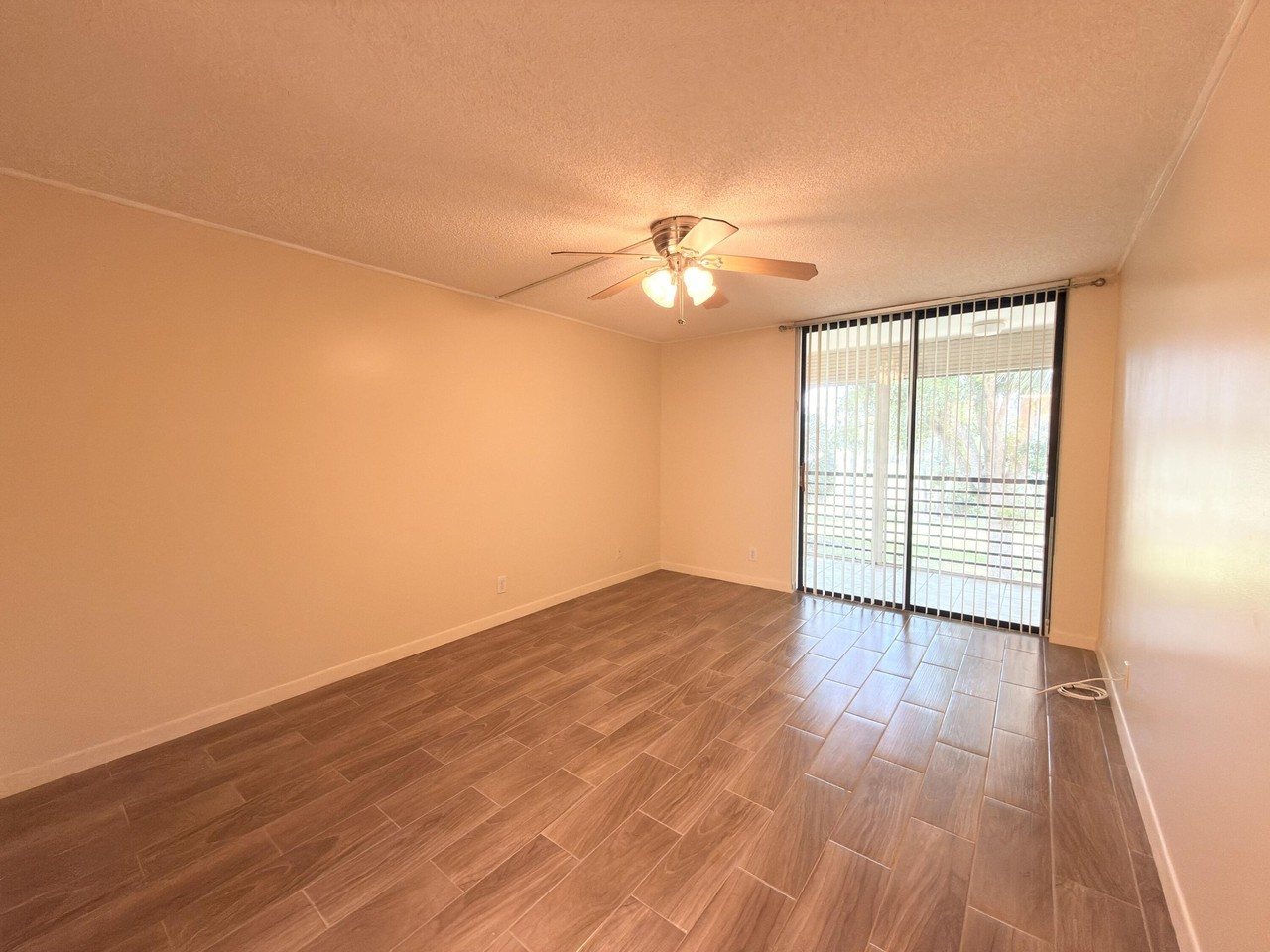 7650 W Mcnab Rd #210 - Photo 6 of 13