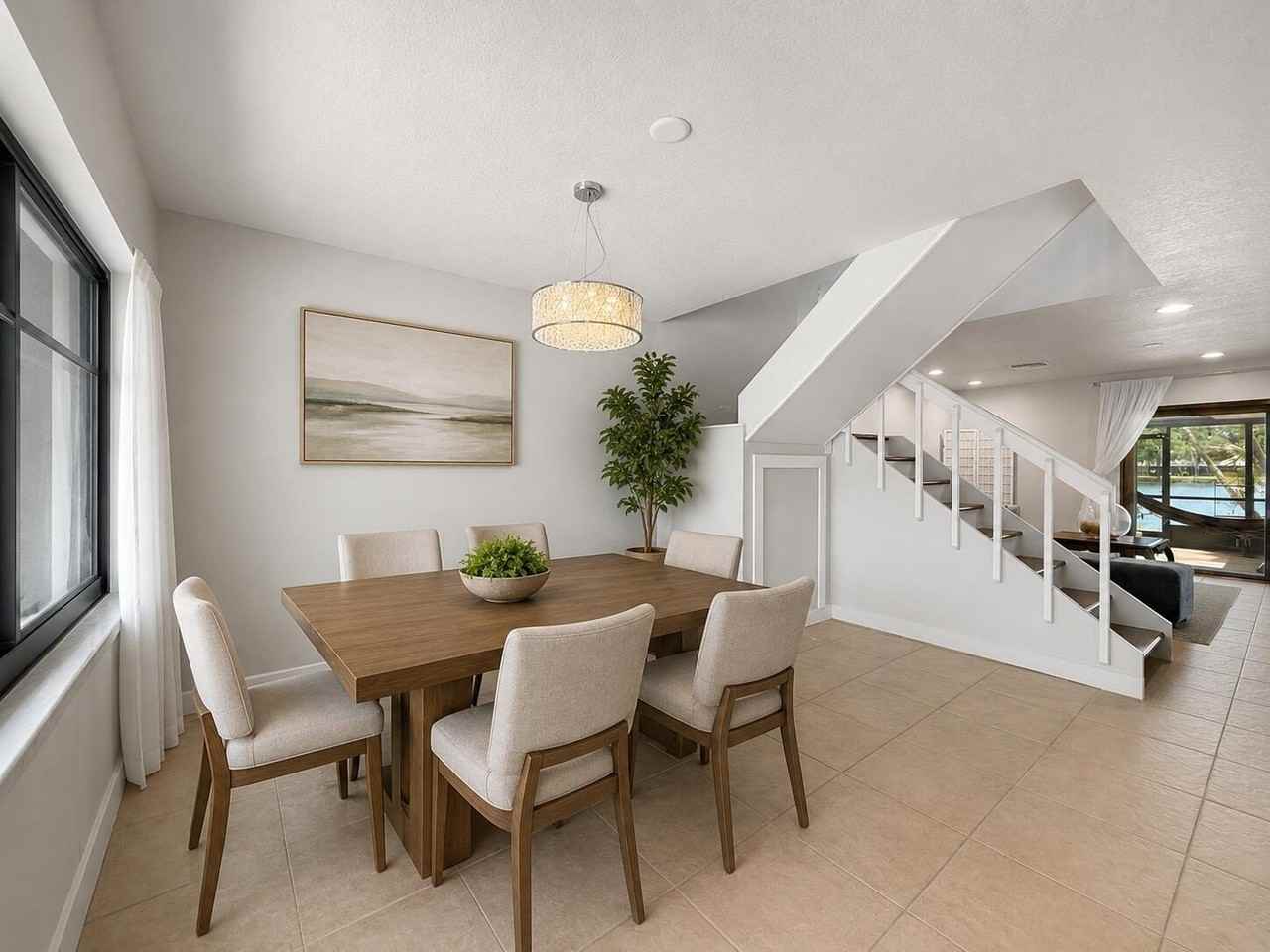 5246 Jog Ln - Photo 5 of 20