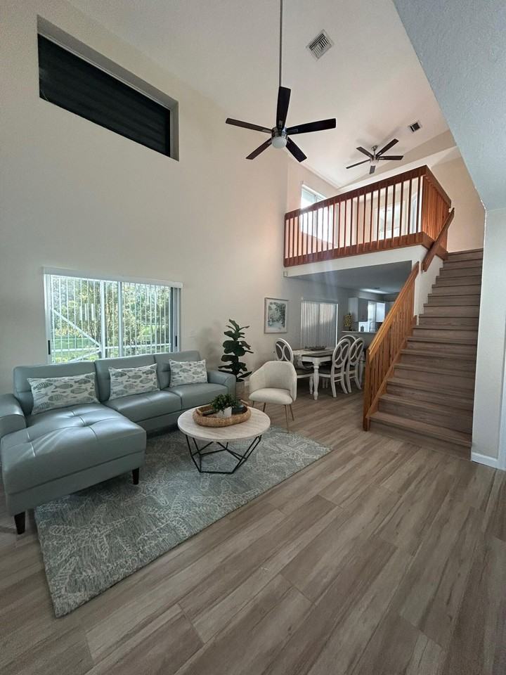 1136 Staghorn St - Photo 6 of 36