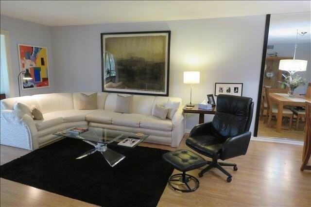 10187 Mangrove Dr - Photo 3 of 15