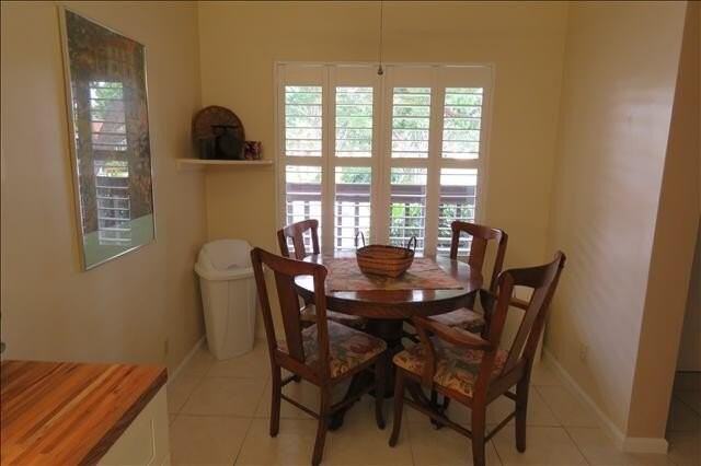 10187 Mangrove Dr - Photo 4 of 15