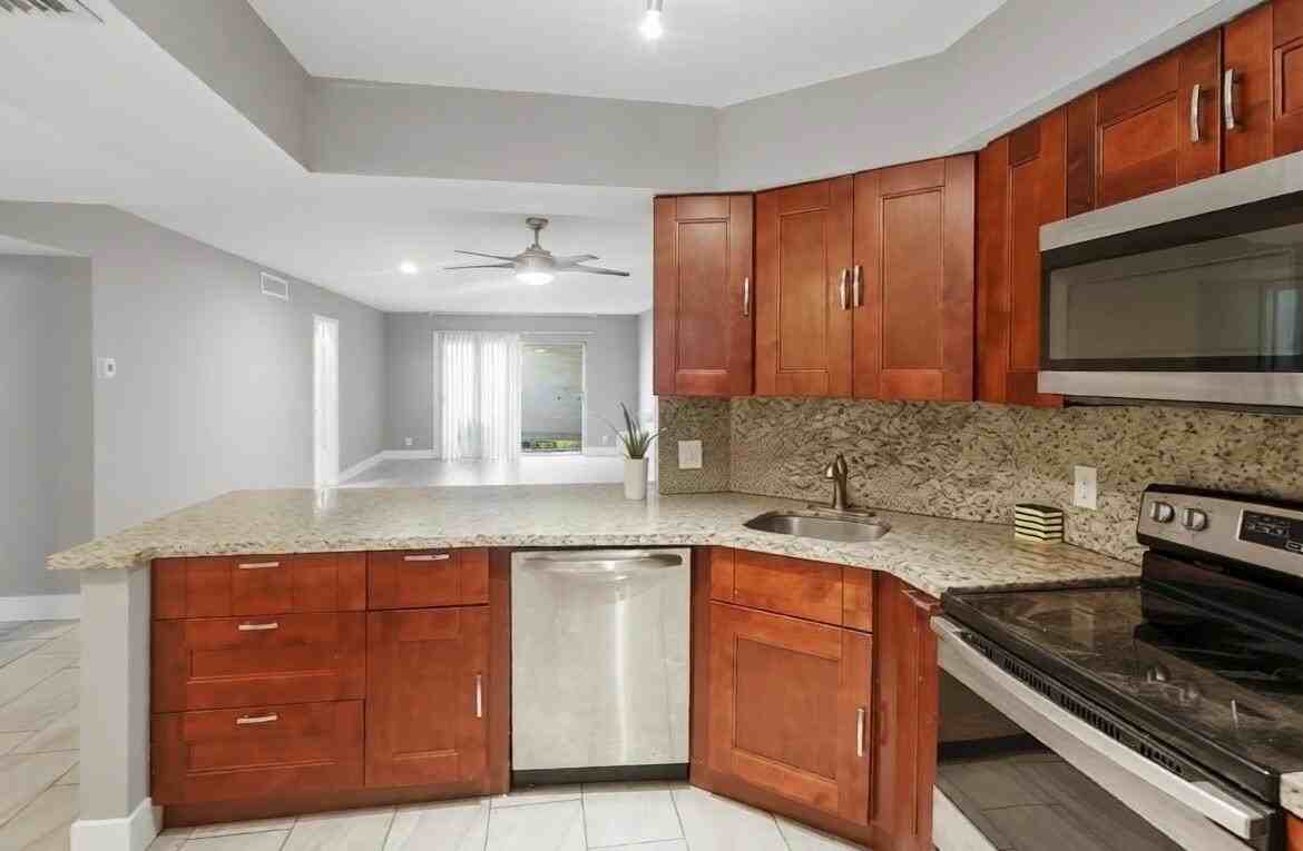 6301 N Falls Circle Dr #111 - Photo 5 of 14