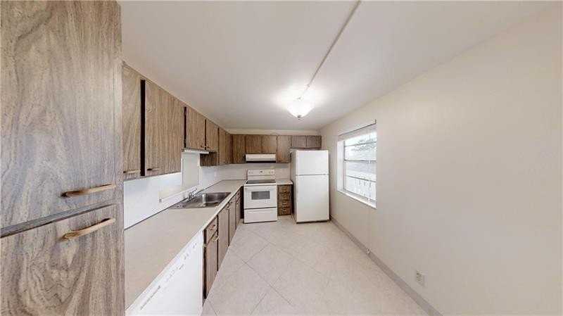 101 Se 3rd Ave #301 - Photo 4 of 27