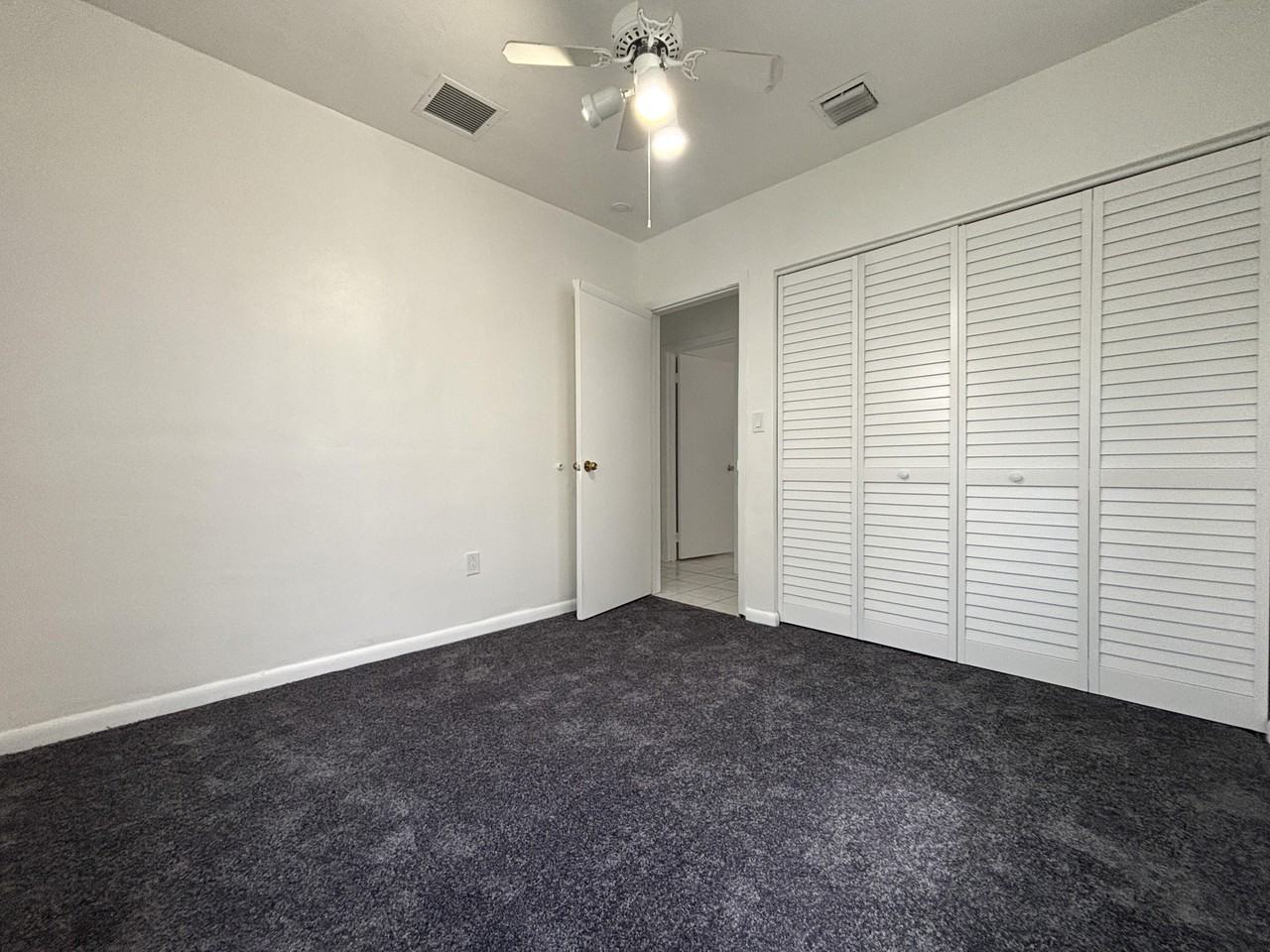 3645 Nw 195th Ter - Photo 5 of 28