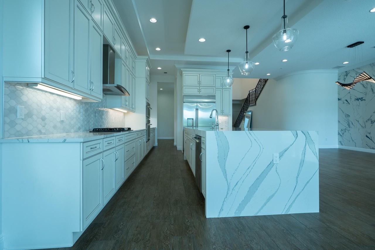 13026 Artisan Cir - Photo 5 of 50