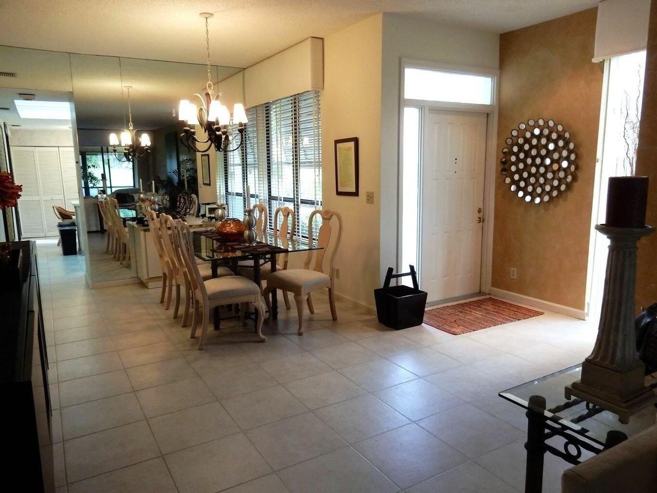 225 Old Meadow Way - Photo 5 of 13