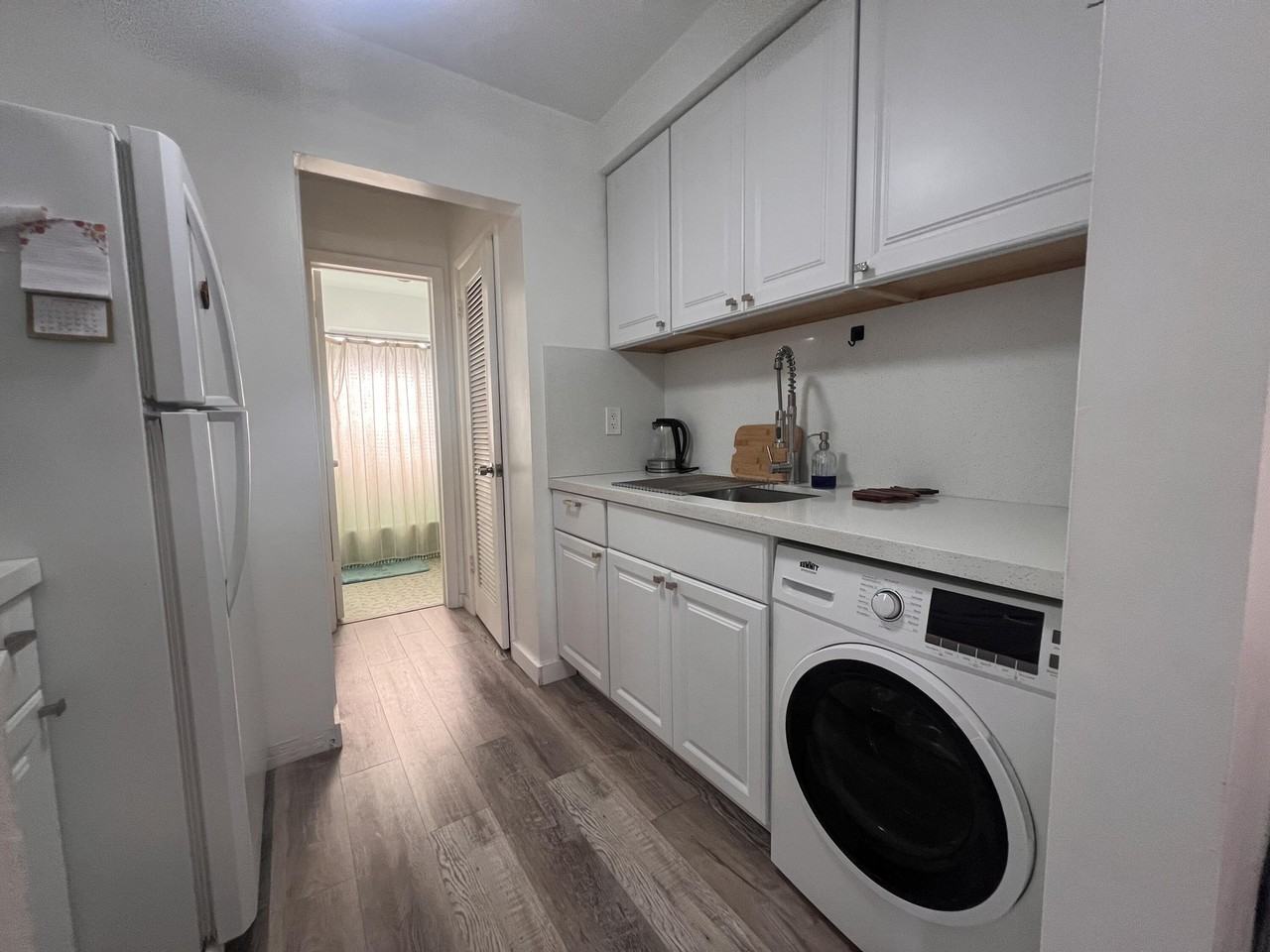 113 N Lakeside Dr #3