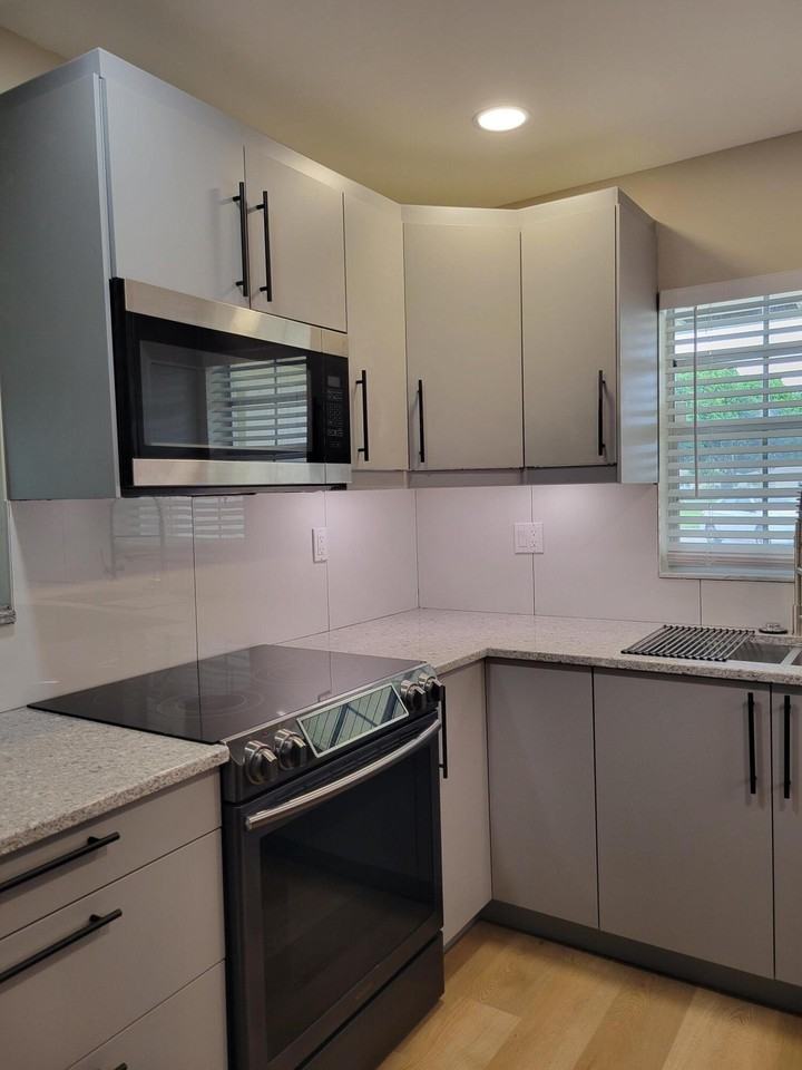 14339 Canalview Dr #D - Photo 6 of 18