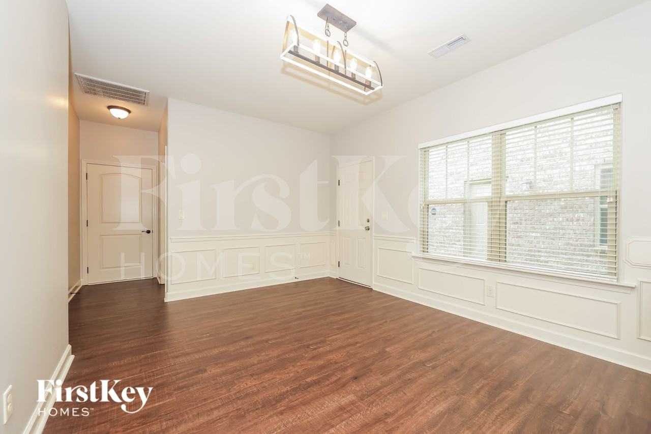 2535 Cason Ln - Photo 6 of 19
