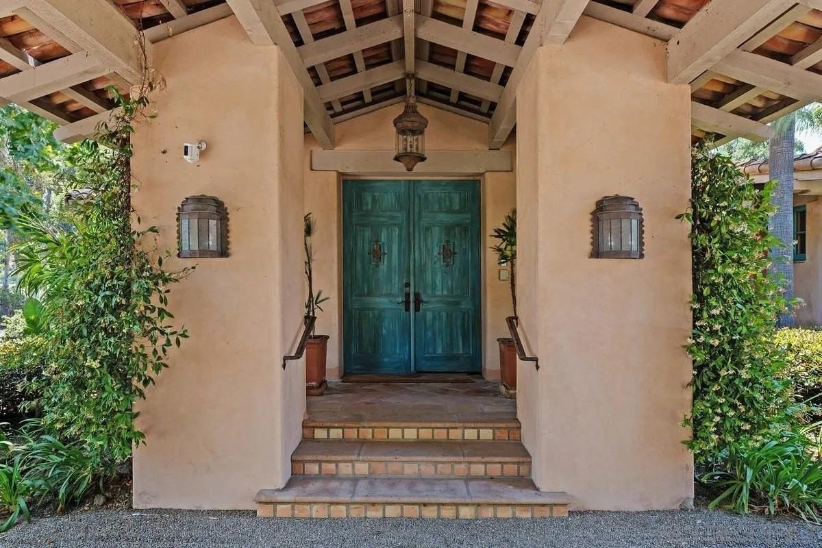 17240 Avenida De Acacias - Photo 2 of 46