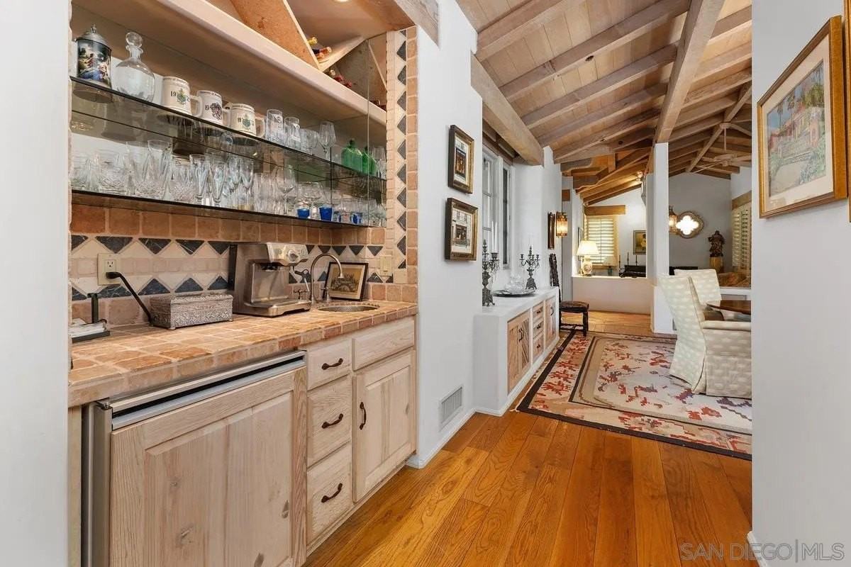 17240 Avenida De Acacias - Photo 7 of 46