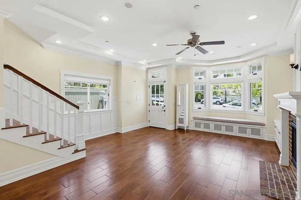 464 C Ave - Photo 6 of 50