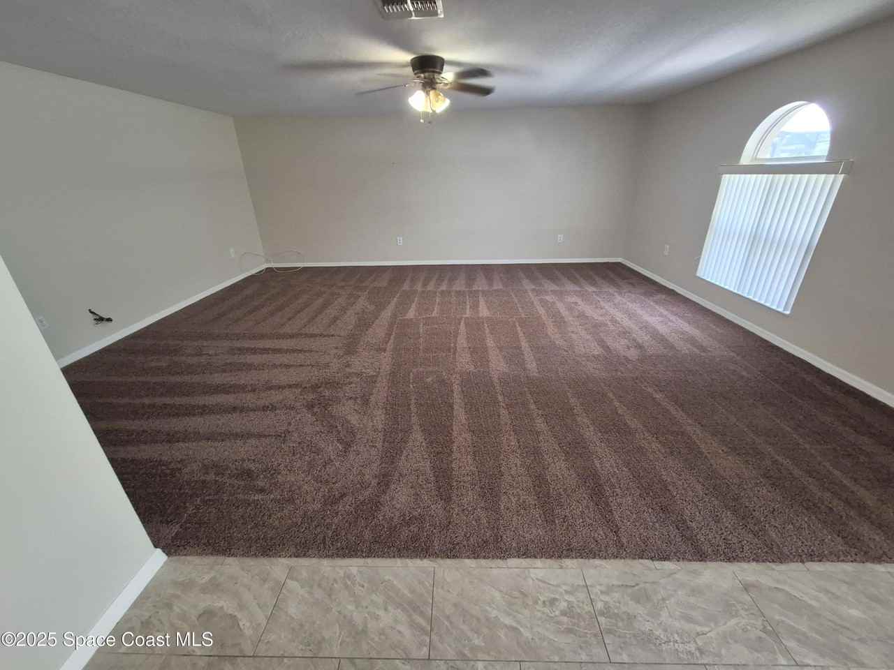 2109 Maeve Cir - Photo 3 of 16