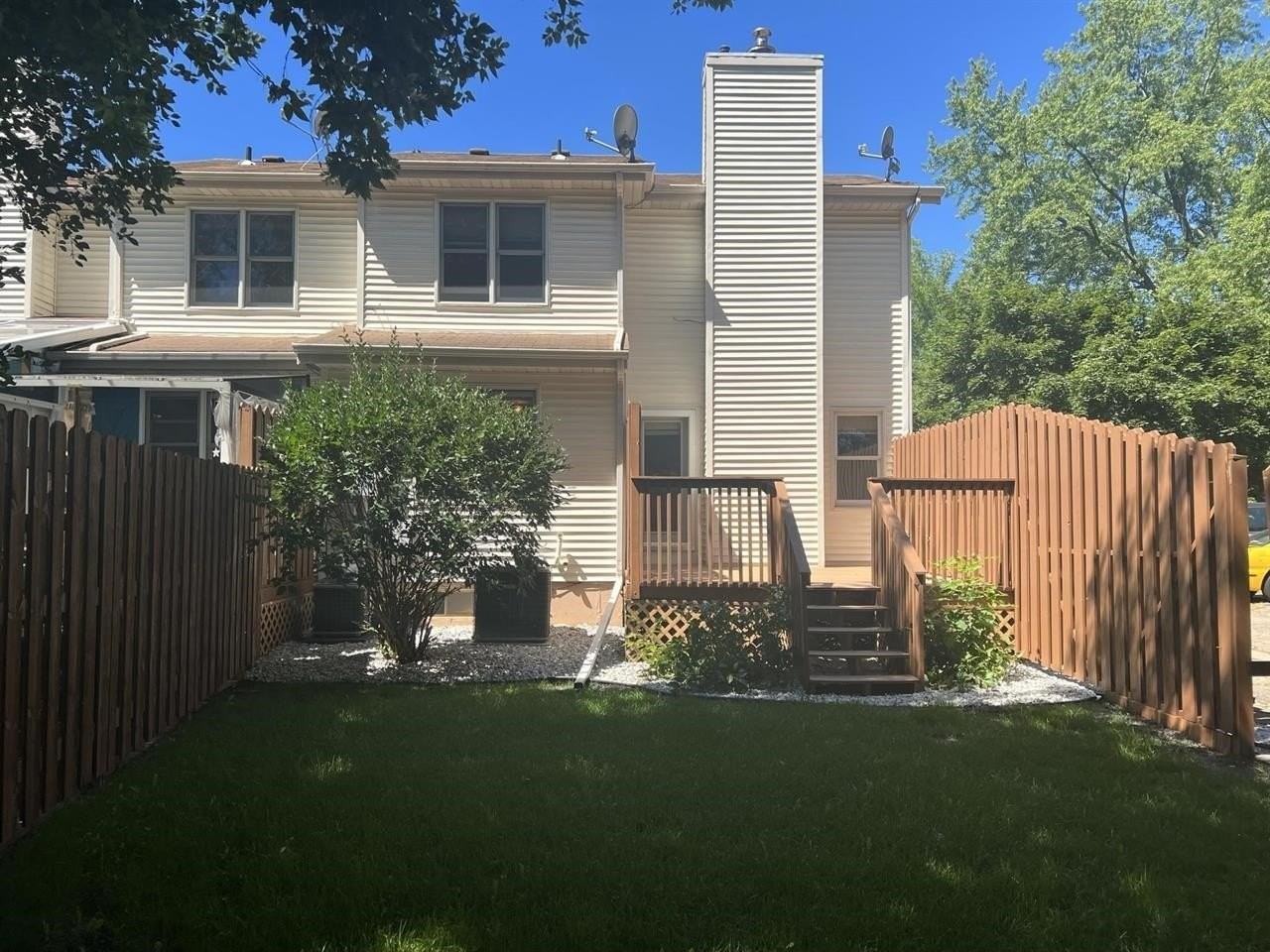 5 S Thompson Dr - Photo 3 of 17