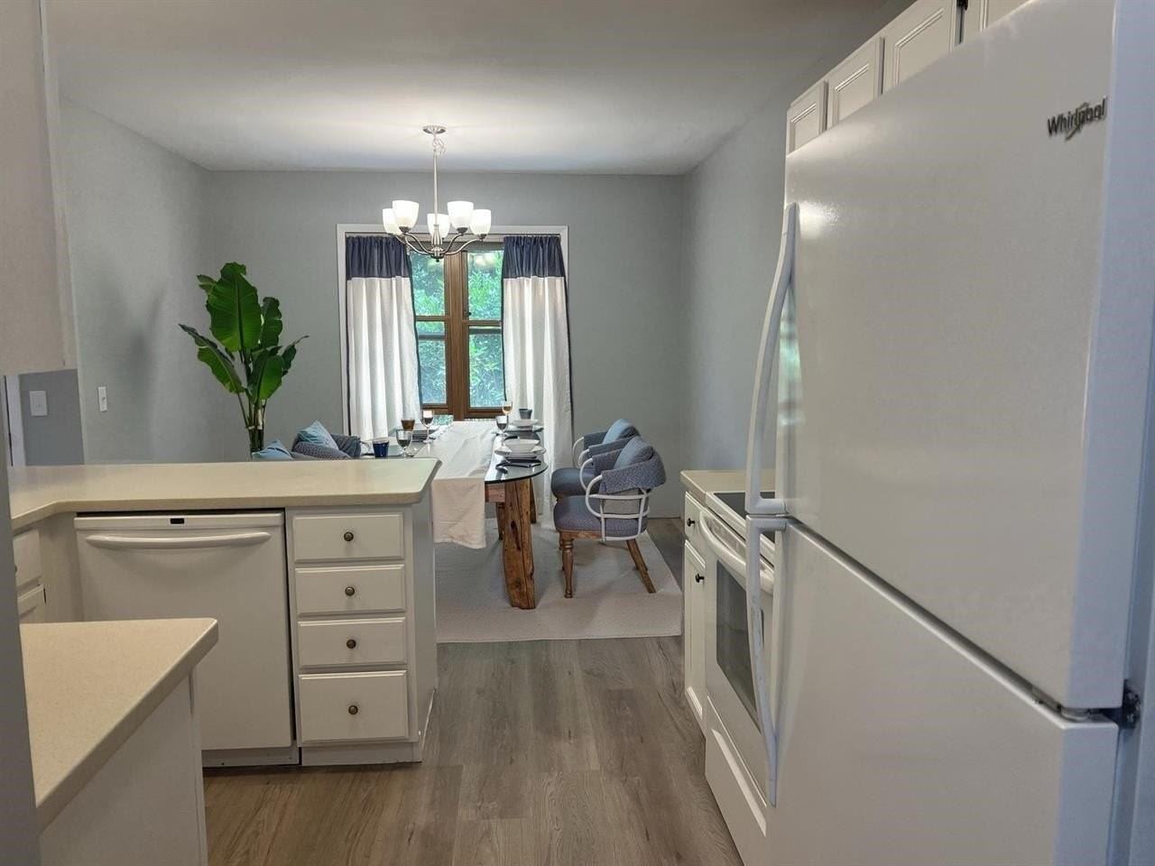 5 S Thompson Dr - Photo 4 of 17
