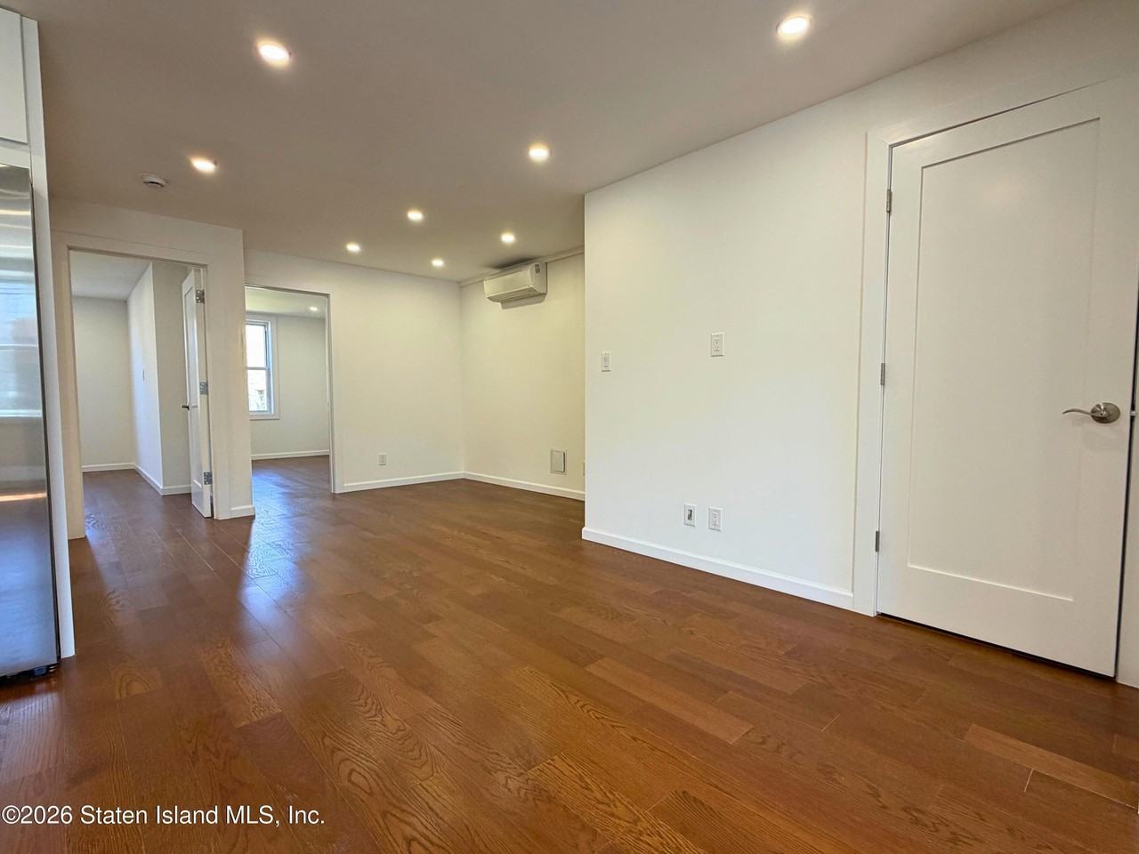 189 Saint Marys Ave #1 - Photo 5 of 14