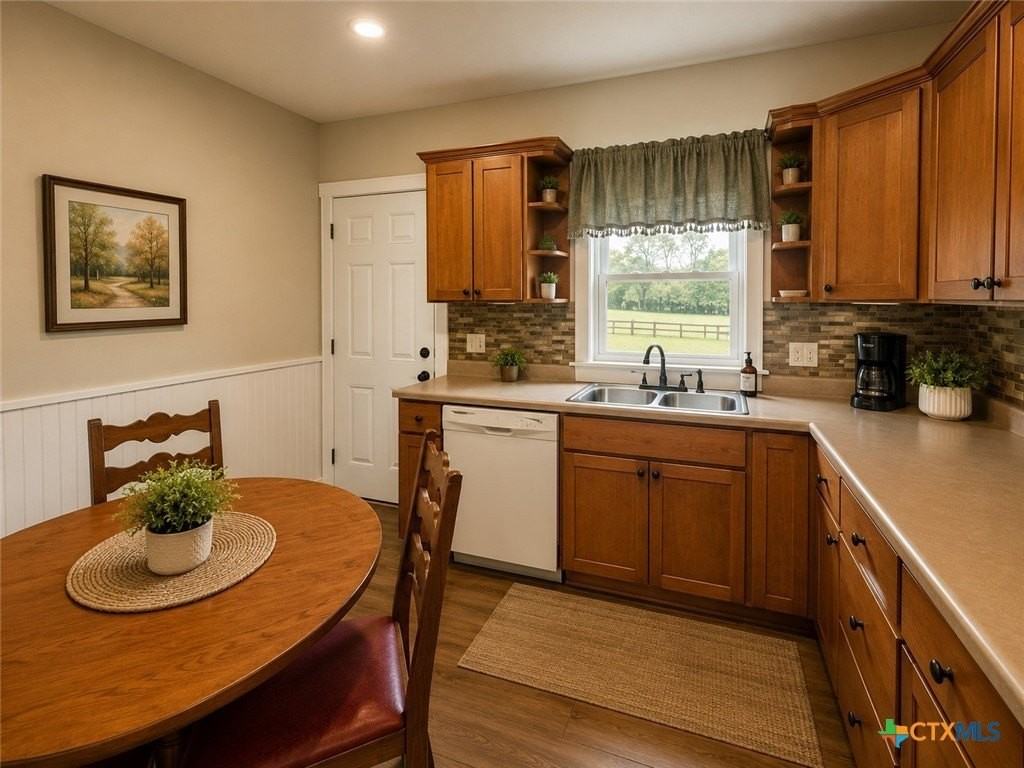 5804 San Marcos Hwy - Photo 3 of 9