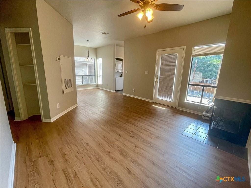 310 Pat Garrison St #8 - Photo 5 of 16