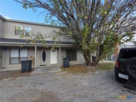 featured image of 3409 Victoria Cir #3