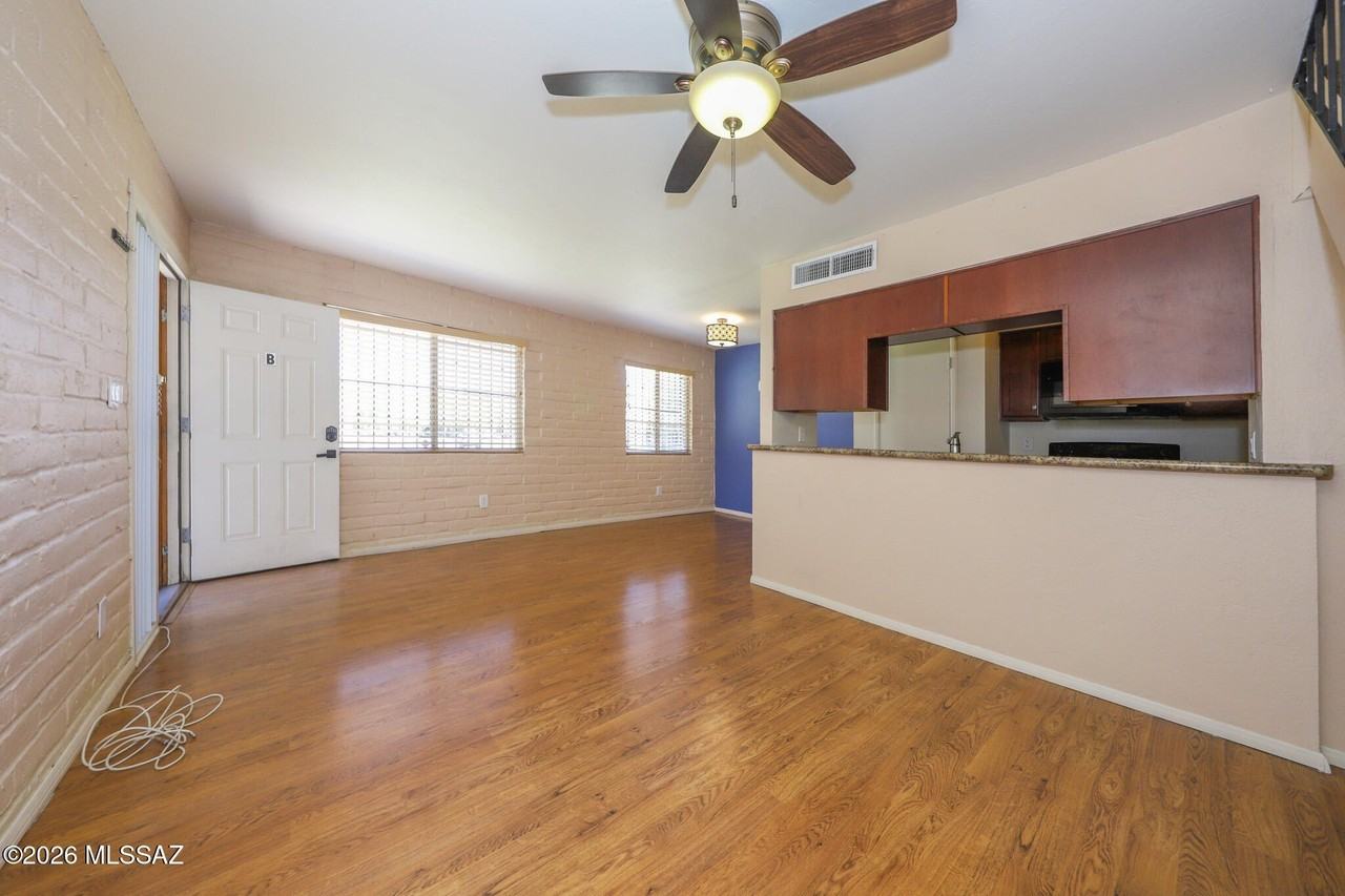 6596 E Calle La Paz #B - Photo 6 of 16