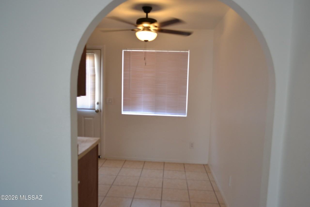 1635 S Jefferson Ave #B - Photo 5 of 15