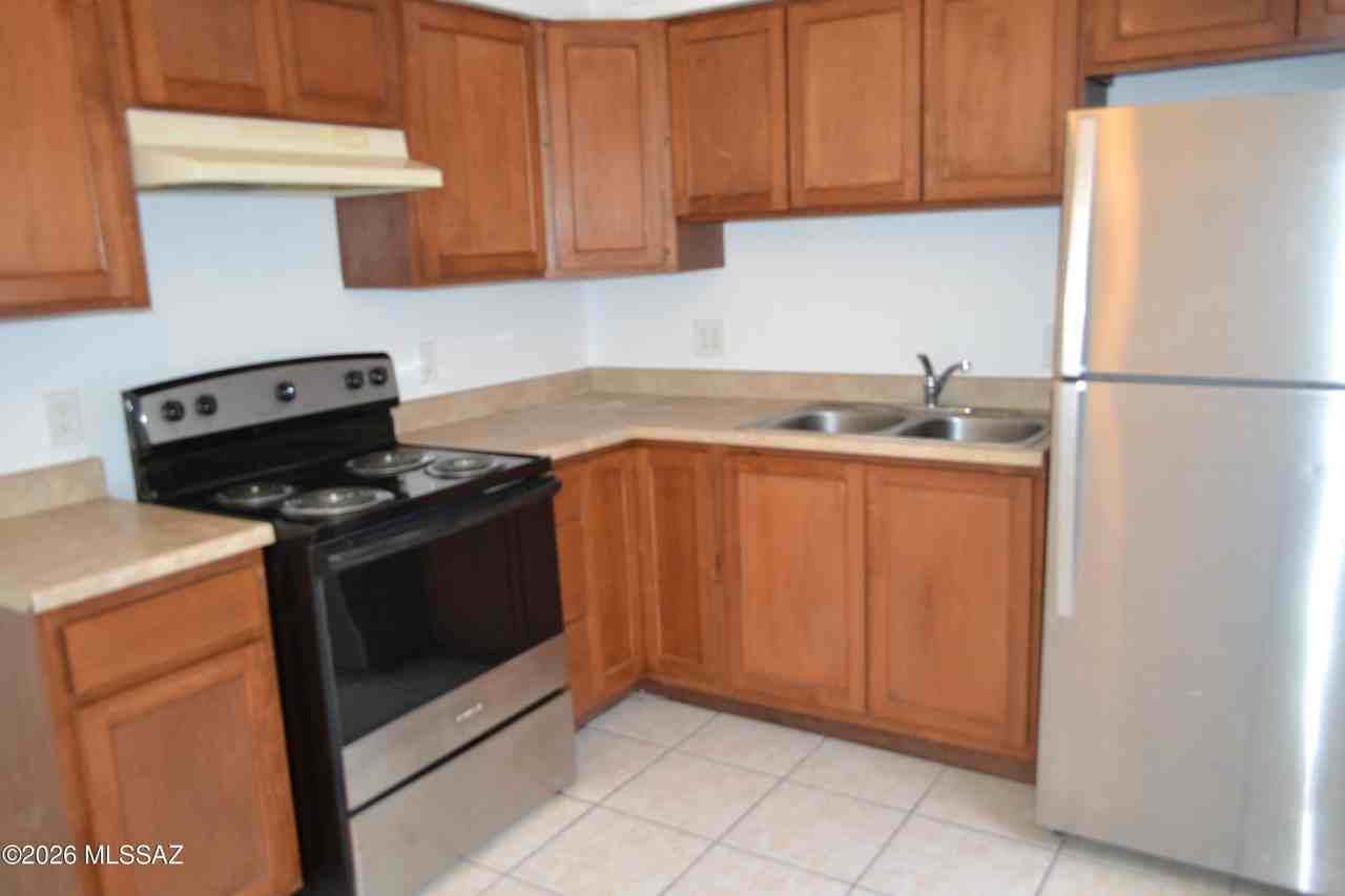 1635 S Jefferson Ave #B - Photo 7 of 15
