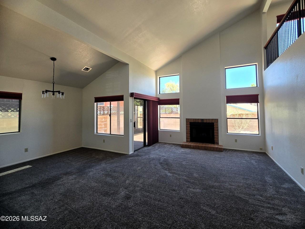 10151 E Karen Pl - Photo 5 of 30