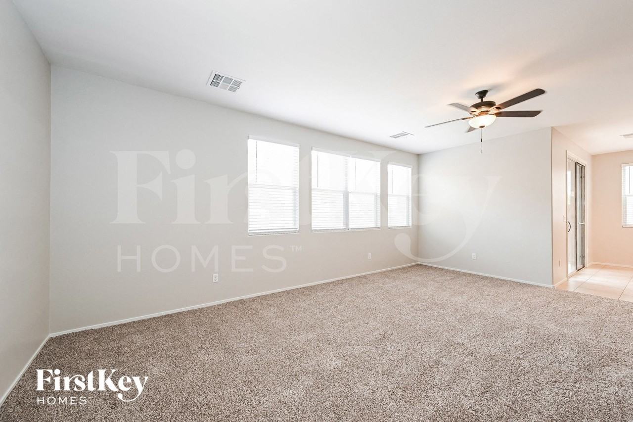 7278 Clear Range Ave - Photo 2 of 15