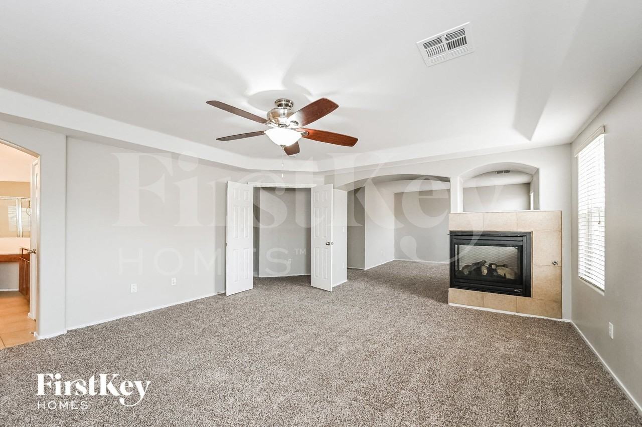 7278 Clear Range Ave - Photo 7 of 15