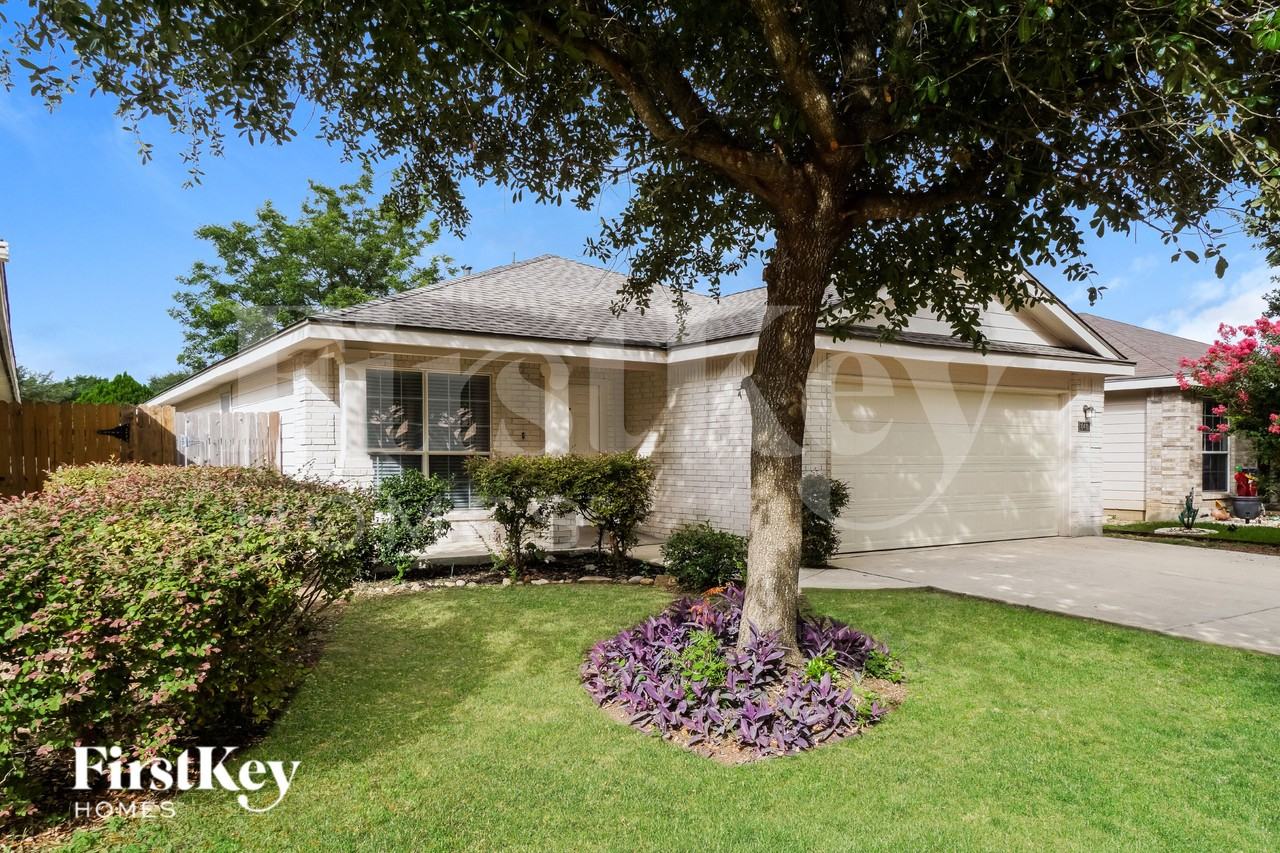 10410 Stallion Bay - Photo 2 of 16