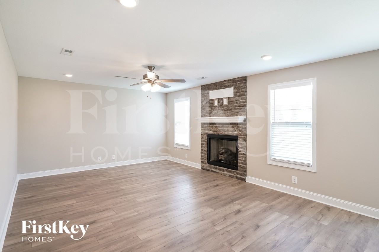 660 Alvin Rd - Photo 2 of 15