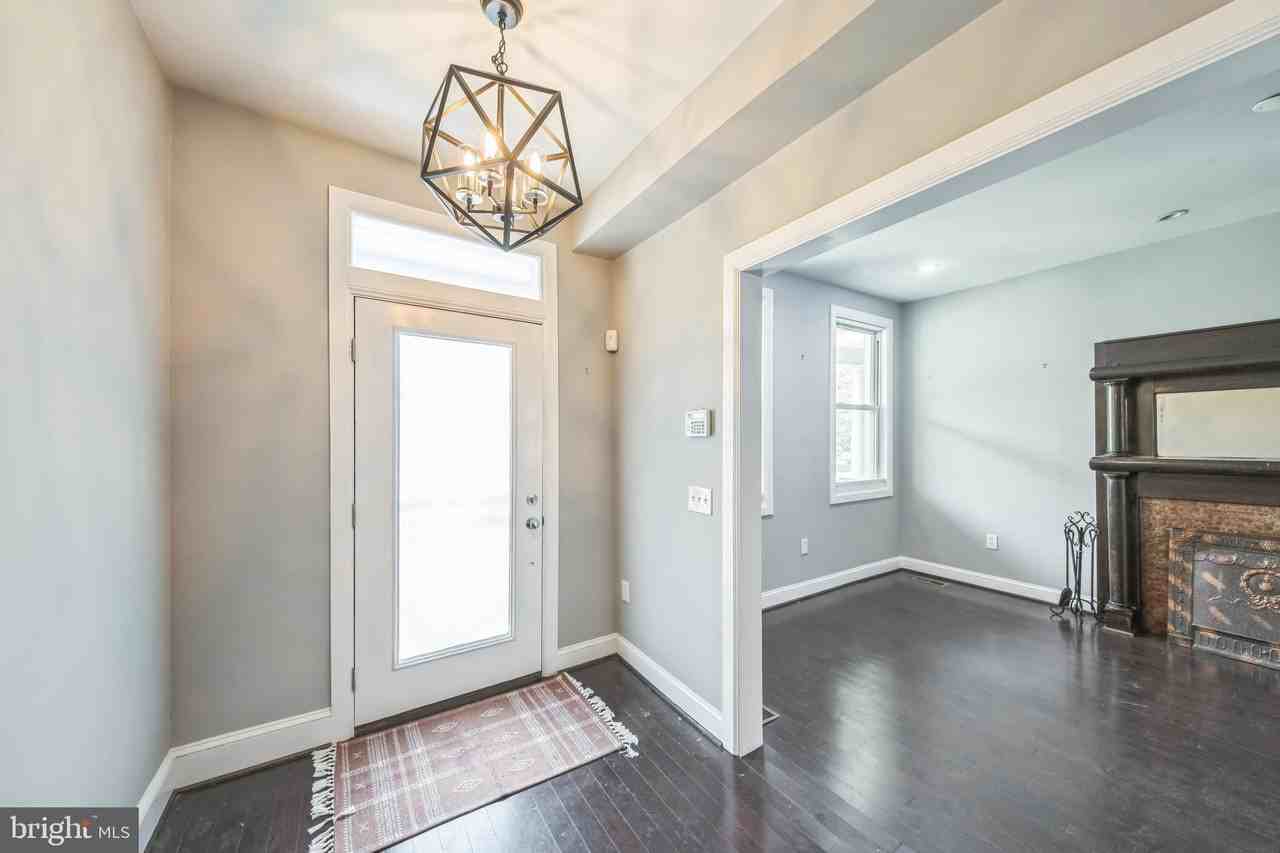 723 K St Ne - Photo 7 of 25