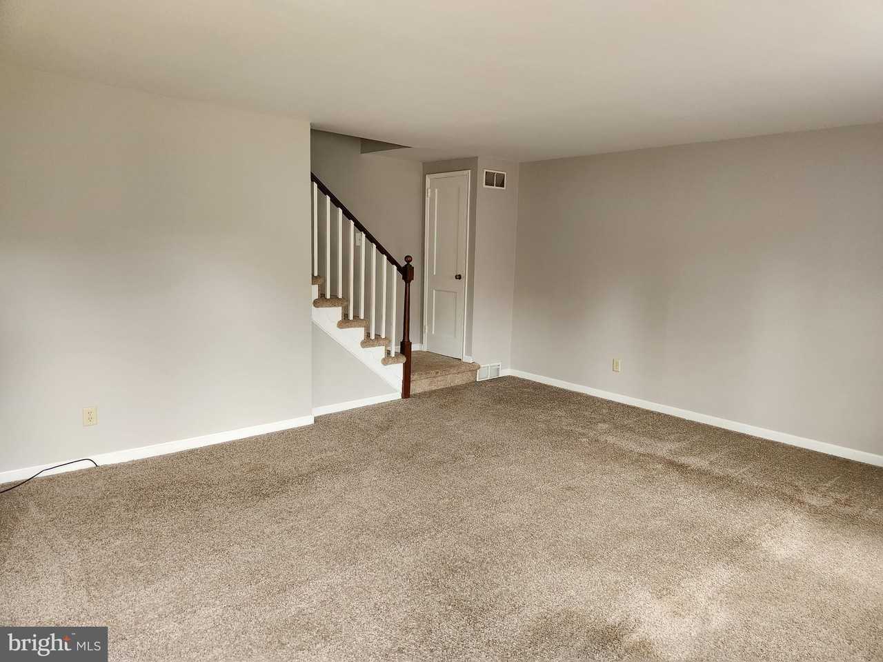 113 Fairfax Blvd - Photo 2 of 13
