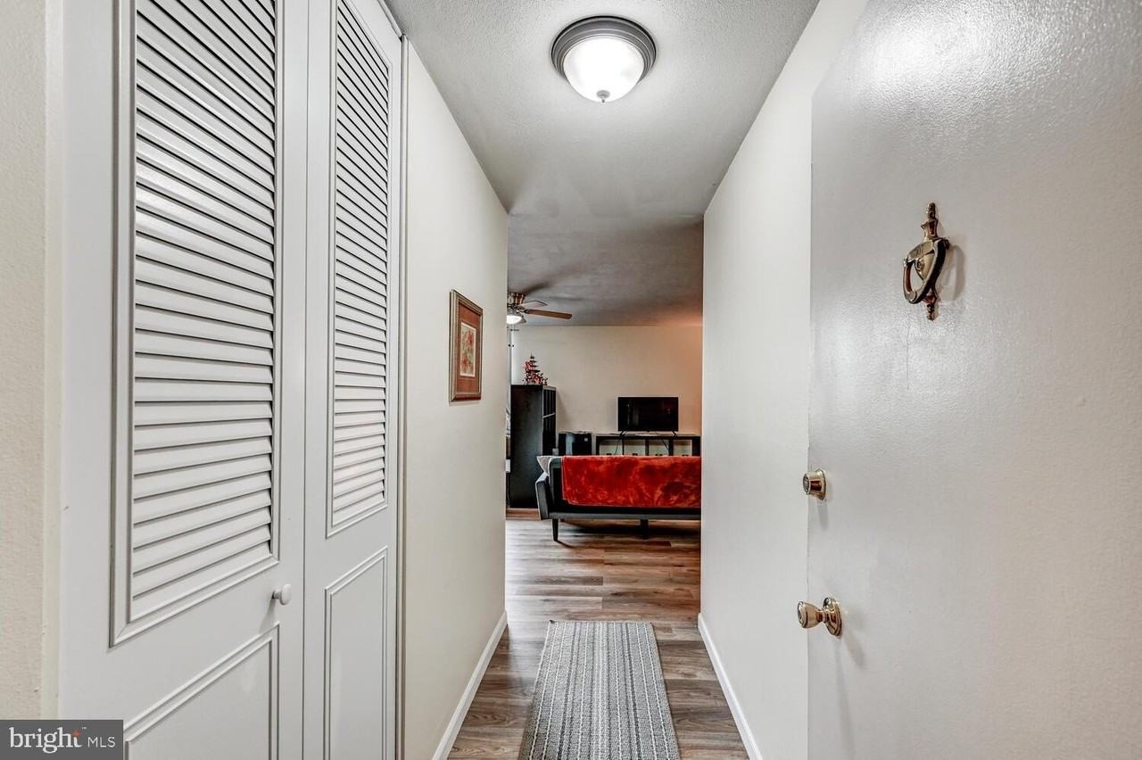 1 E University Pkwy #307 - Photo 6 of 21