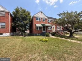 featured image of 2717 Creston Rd
