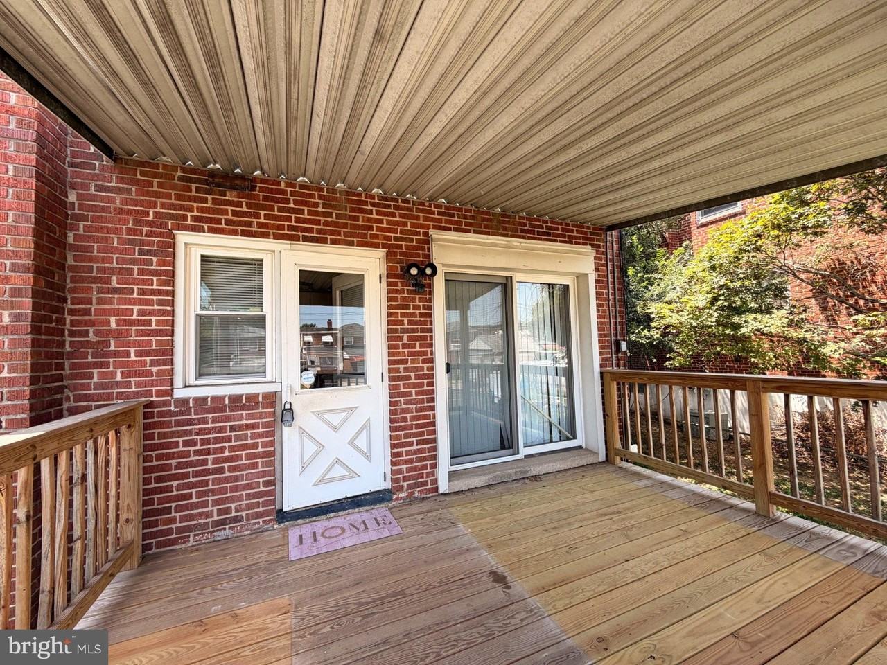 2717 Creston Rd - Photo 3 of 22