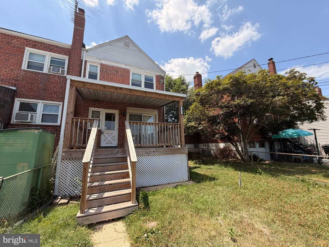 2717 Creston Rd - Photo 4 of 22