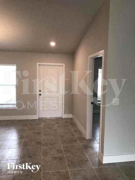 6114 Holt Ct - Photo 2 of 11