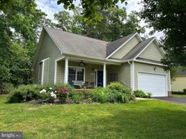 featured image of 5807 Blue Claw Ct