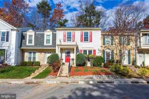 featured image of 304 Crescendo Way