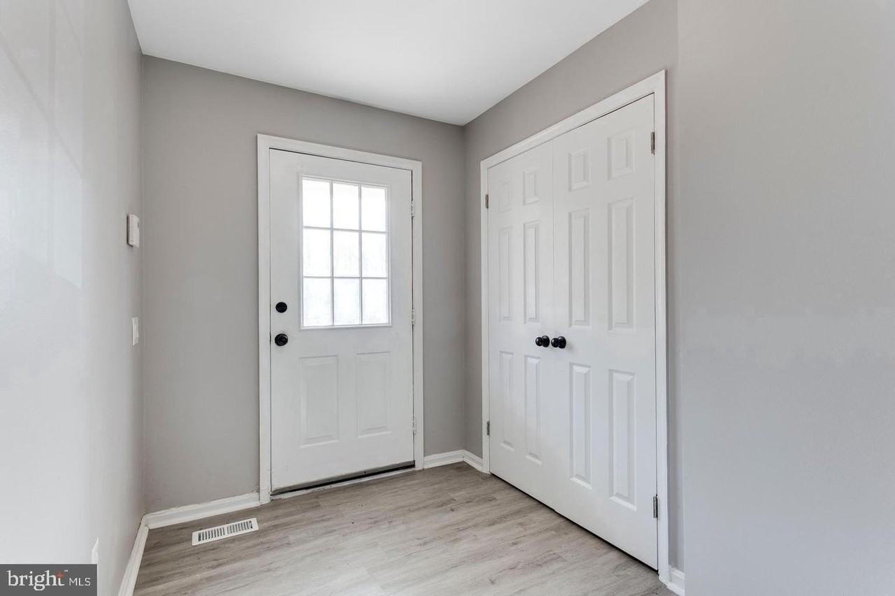 304 Crescendo Way - Photo 2 of 28